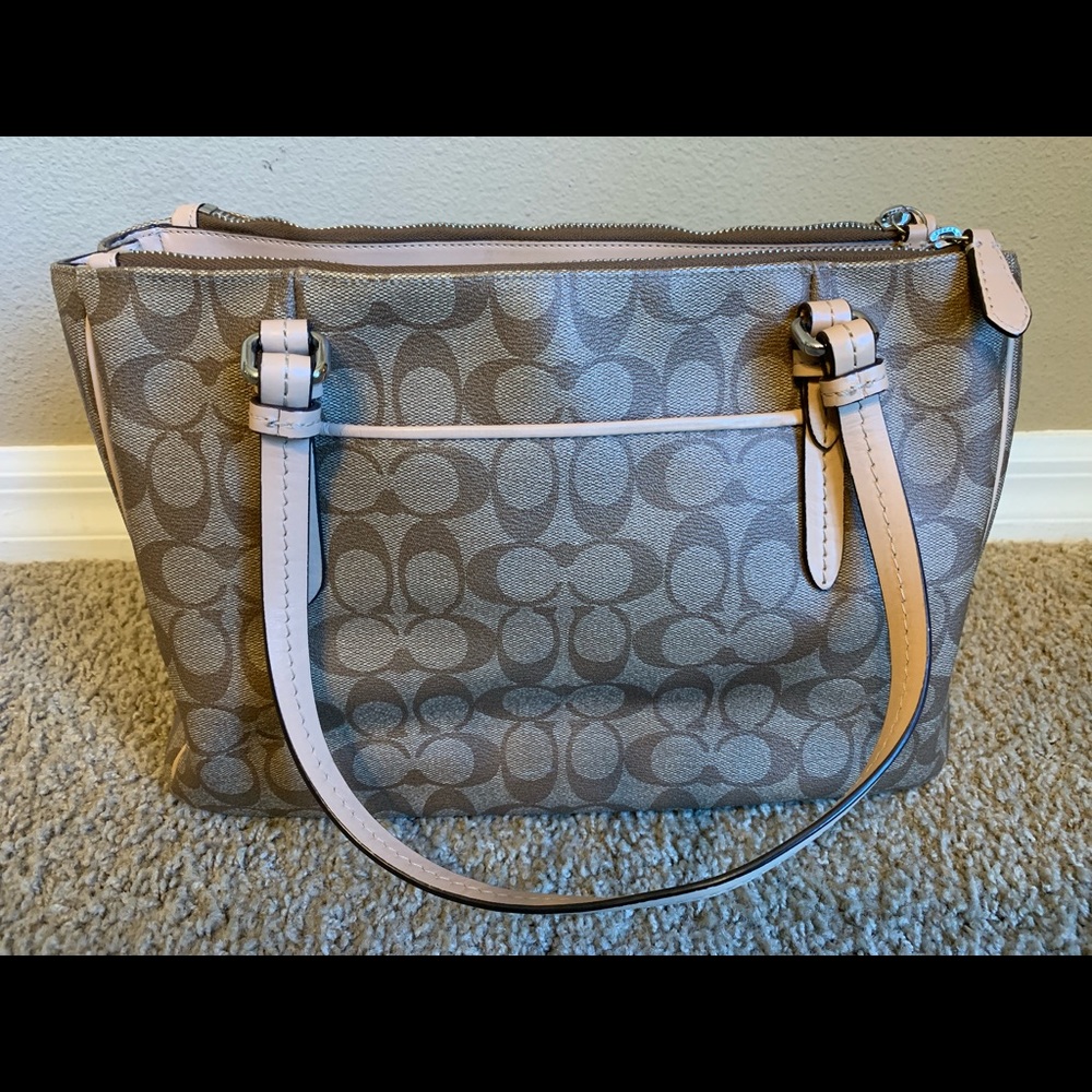 Coach Purse - Picture 2 of 3